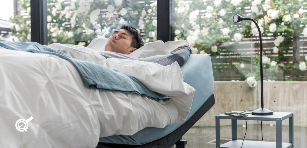 How do Adjustable Beds Help Minimize Snoring?